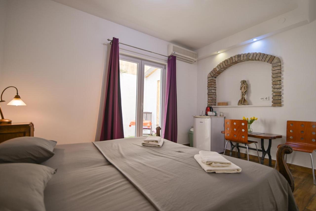Guesthouse Kate Trogir Exterior photo