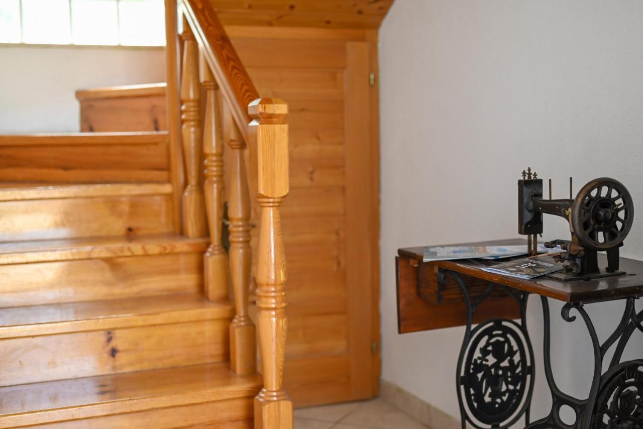 Guesthouse Kate Trogir Exterior photo